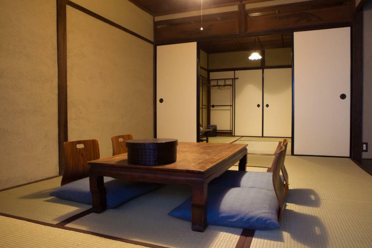 Bed & Breakfast Tsukiya Кіото Екстер'єр фото